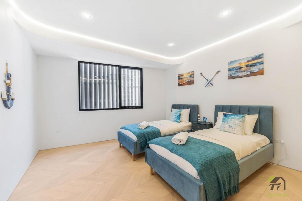 Harbour View New Year Firework Holiday home *